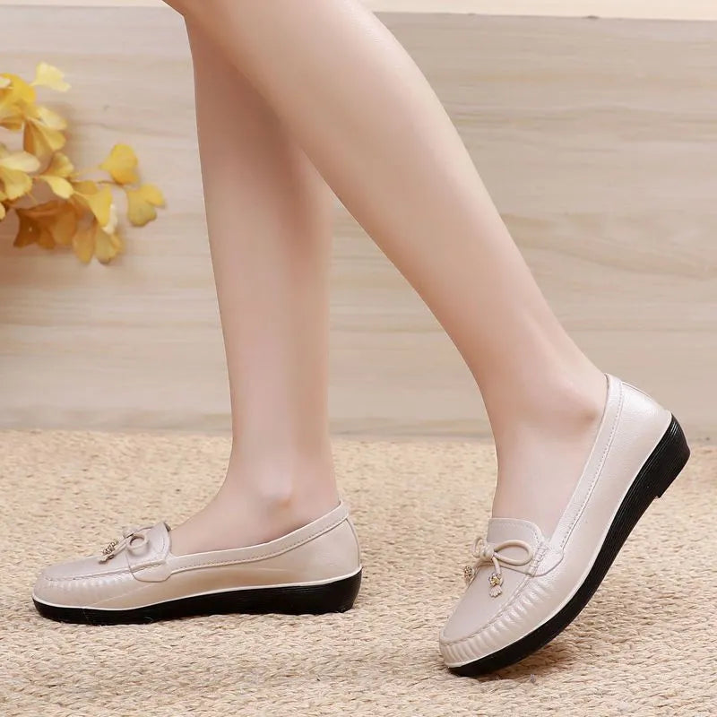 ErgoMoc™ • Mocassins Orthopédiques en Cuir pour Femme