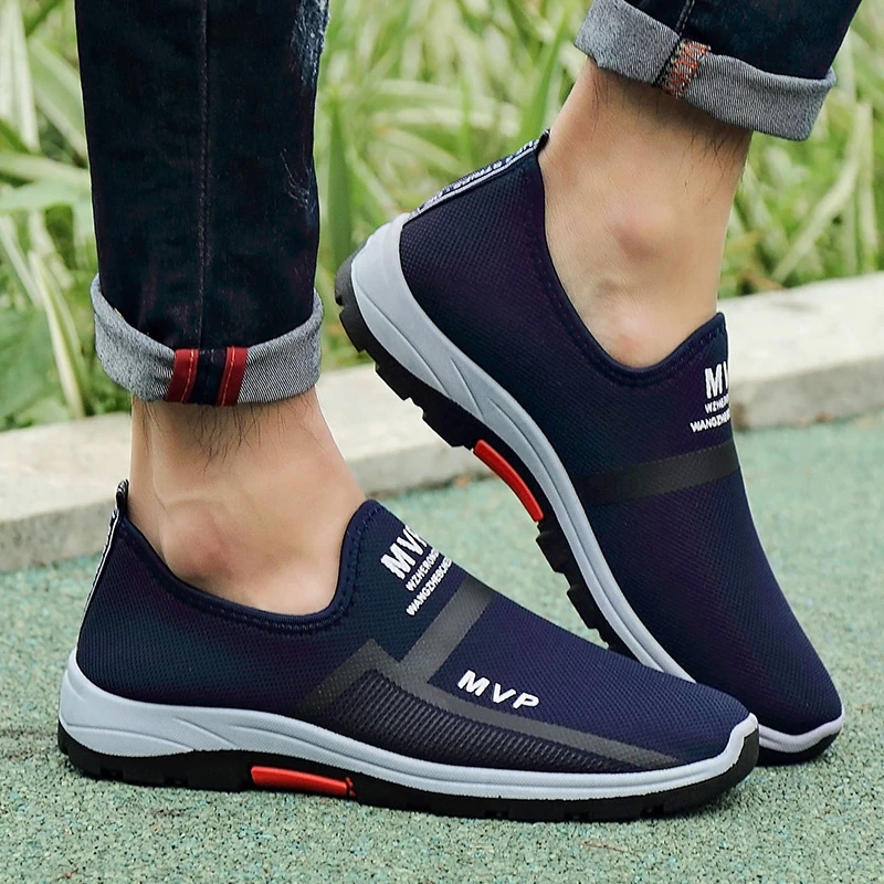 Modeline | Chaussures March Resistantes & Confortables